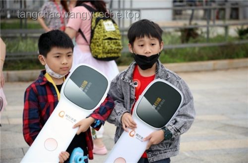 “我之所以为我”的深度探索：意识、身份与存在的奥秘